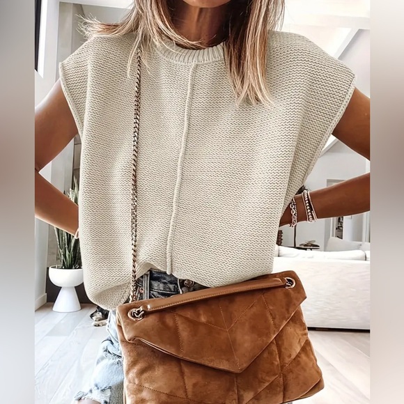 Crew Neck Cap Sleeve Knit Sweater - Picture 4 of 4